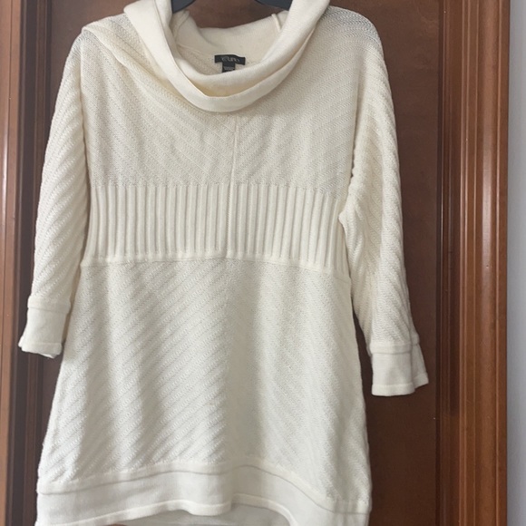 Cupio cream color sweater - Picture 3 of 11